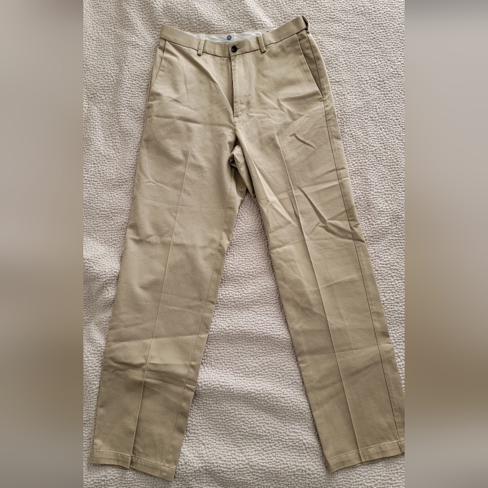 Haggar Khaki Slacks Classic Fit Men's Size 32/34